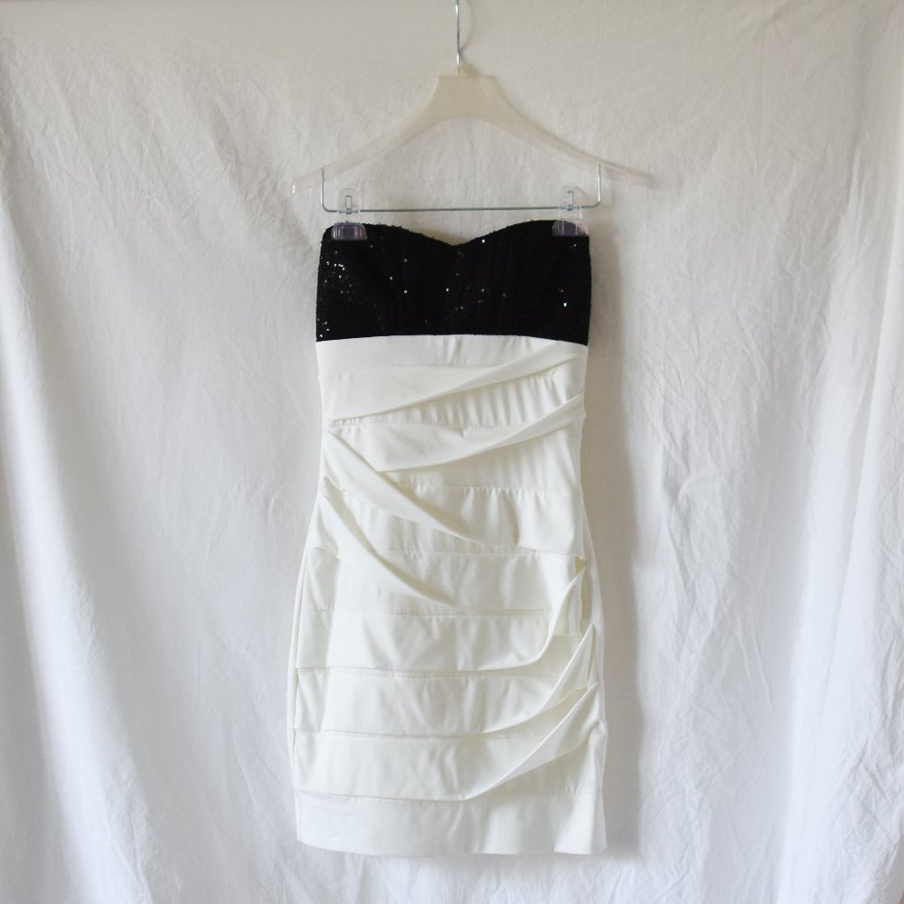 Ruby Rox White Ruched Tube Top Bodycon Dress
